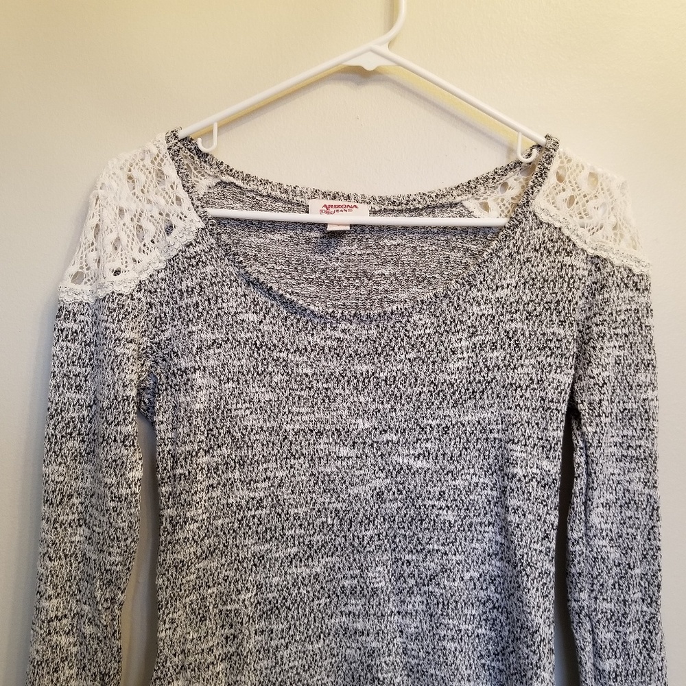 Arizona Jean sweater. - Picture 2 of 5